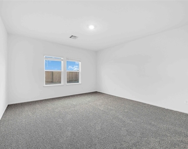 4251 Berwick Park Lane - Photo Thumbnail 18