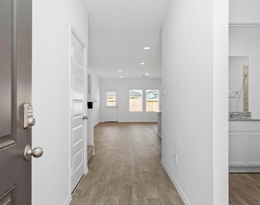 4251 Berwick Park Lane - Photo Thumbnail 9