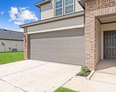 4251 Berwick Park Lane - Photo Thumbnail 8