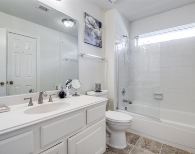 14202 Scarborough Fair Street - Photo Thumbnail 33