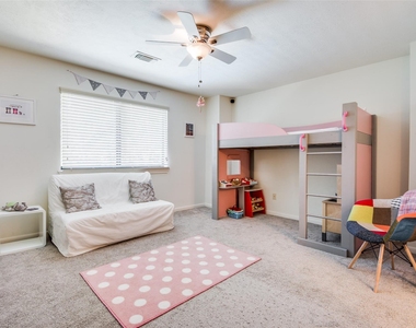 14202 Scarborough Fair Street - Photo Thumbnail 37