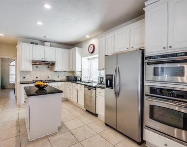 14202 Scarborough Fair Street - Photo Thumbnail 19