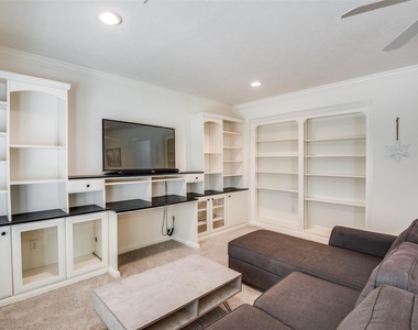 14202 Scarborough Fair Street - Photo Thumbnail 31
