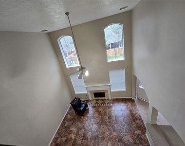 12331 Natchez Park Lane - Photo Thumbnail 13