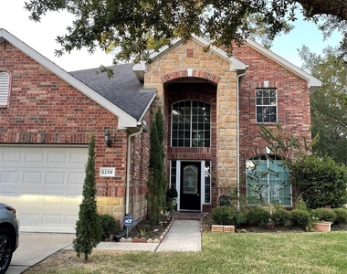 12331 Natchez Park Lane - Photo Thumbnail 11
