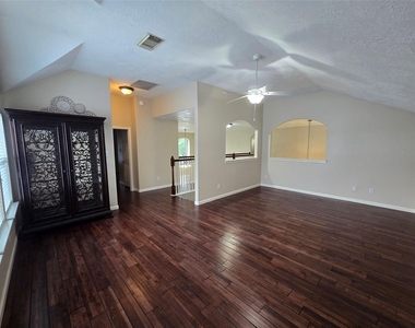 12331 Natchez Park Lane - Photo Thumbnail 23