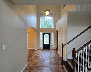 12331 Natchez Park Lane - Photo Thumbnail 20