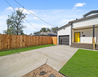 1512 W Blum Street - Photo Thumbnail 1