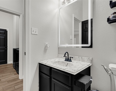 174 Horn Court - Photo Thumbnail 21