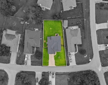 13092 Greenbriar - Photo Thumbnail 24