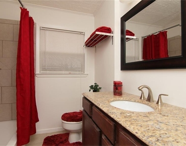 8526 Friendship Road - Photo Thumbnail 13