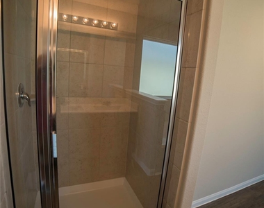 4455 Eveslage Lane - Photo Thumbnail 10