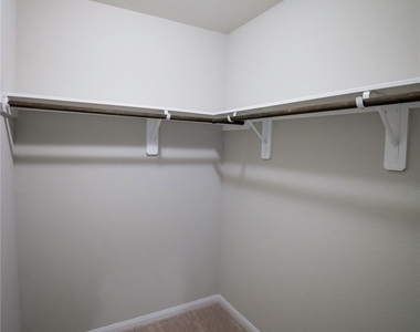 4455 Eveslage Lane - Photo Thumbnail 16