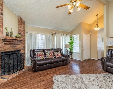 12210 Westwold Drive - Photo Thumbnail 5