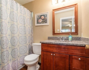 12210 Westwold Drive - Photo Thumbnail 9