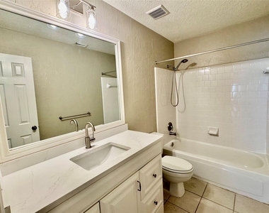 27 W Rumplecreek Place - Photo Thumbnail 21