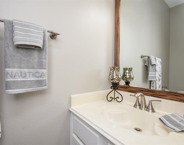 27 W Rumplecreek Place - Photo Thumbnail 23