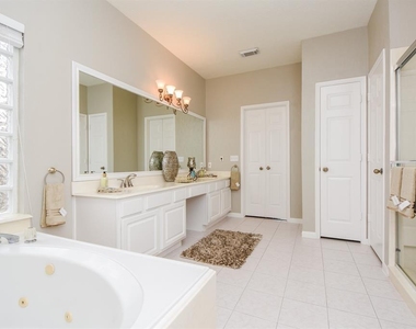 27 W Rumplecreek Place - Photo Thumbnail 17