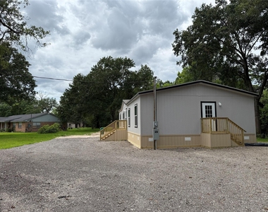 5622 Killough Street - Photo Thumbnail 3
