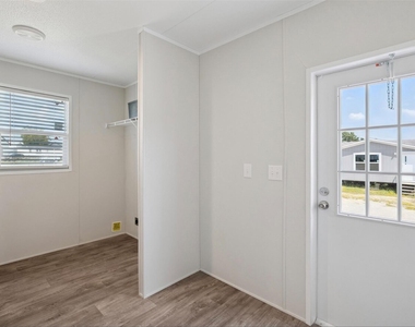 5622 Killough Street - Photo Thumbnail 20