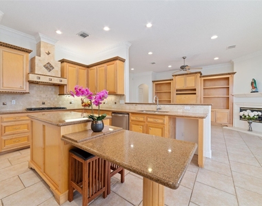 13311 Duke Of York Lane - Photo Thumbnail 8