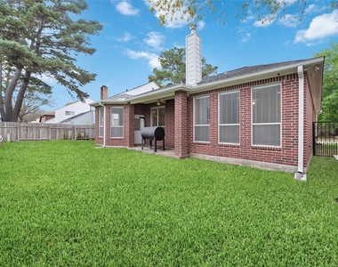 13311 Duke Of York Lane - Photo Thumbnail 23