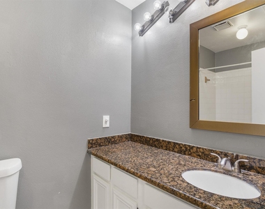 16212 Seahorse Drive - Photo Thumbnail 17