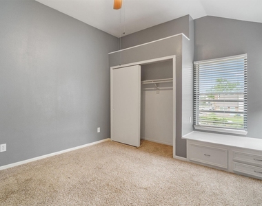 16212 Seahorse Drive - Photo Thumbnail 16