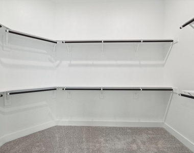 2418 Russet Forest Drive - Photo Thumbnail 18