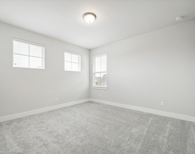 2418 Russet Forest Drive - Photo Thumbnail 27