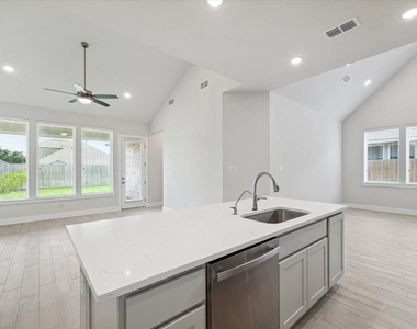 2418 Russet Forest Drive - Photo Thumbnail 10