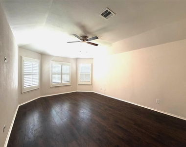 1707 Magnolia Lake - Photo Thumbnail 19
