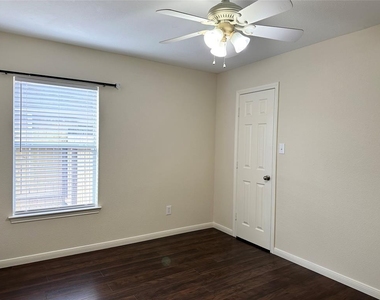 1707 Magnolia Lake - Photo Thumbnail 33