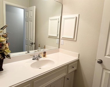 1707 Magnolia Lake - Photo Thumbnail 40