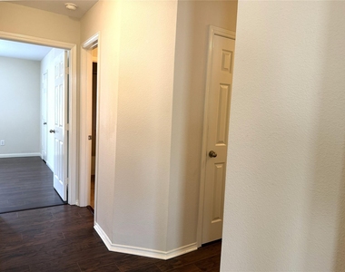 1707 Magnolia Lake - Photo Thumbnail 28