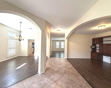 1707 Magnolia Lake - Photo Thumbnail 9