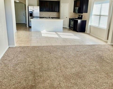 29223 Dunns Creek Ct - Photo Thumbnail 2