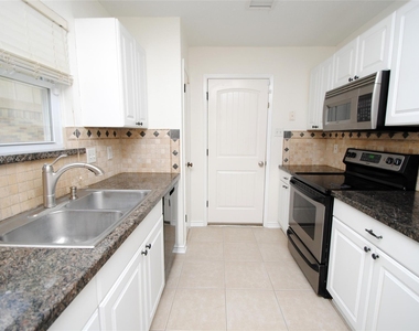 22619 Leedstown Lane - Photo Thumbnail 9
