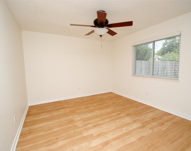 22619 Leedstown Lane - Photo Thumbnail 17