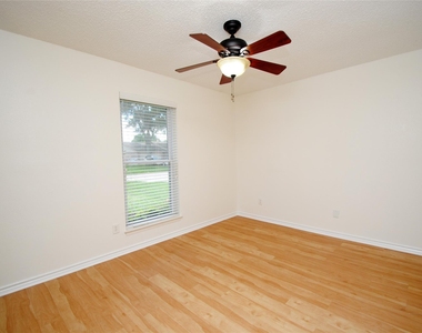22619 Leedstown Lane - Photo Thumbnail 10
