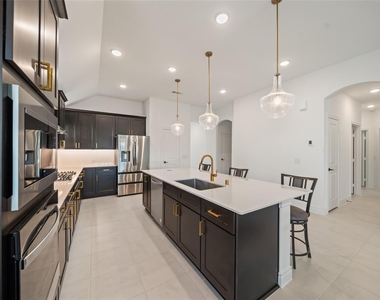 14506 Clementine Hall Drive - Photo Thumbnail 2