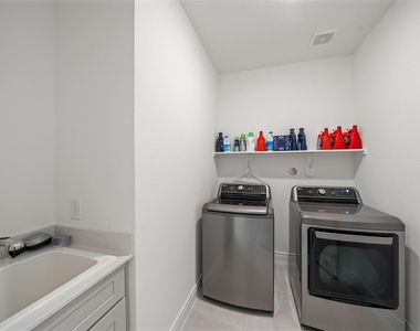 14506 Clementine Hall Drive - Photo Thumbnail 22