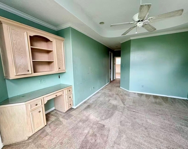 15106 Green Tavern Court - Photo Thumbnail 34