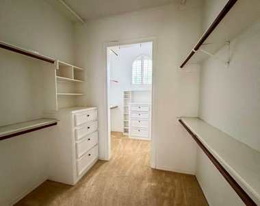 15106 Green Tavern Court - Photo Thumbnail 14