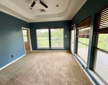 15106 Green Tavern Court - Photo Thumbnail 38