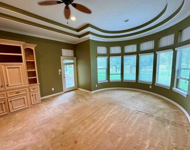 15106 Green Tavern Court - Photo Thumbnail 12