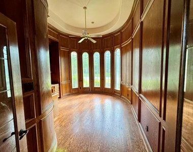 15106 Green Tavern Court - Photo Thumbnail 8
