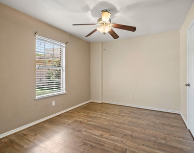 1631 Quail Run - Photo Thumbnail 25