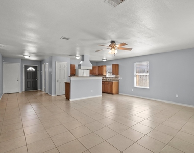 1631 Quail Run - Photo Thumbnail 8