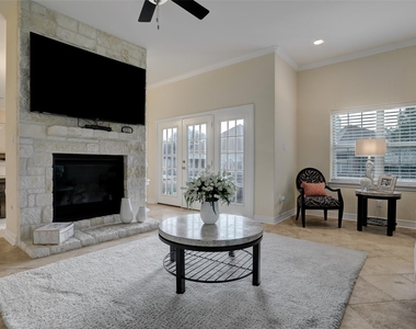 327 Twin Timbers Lane - Photo Thumbnail 9
